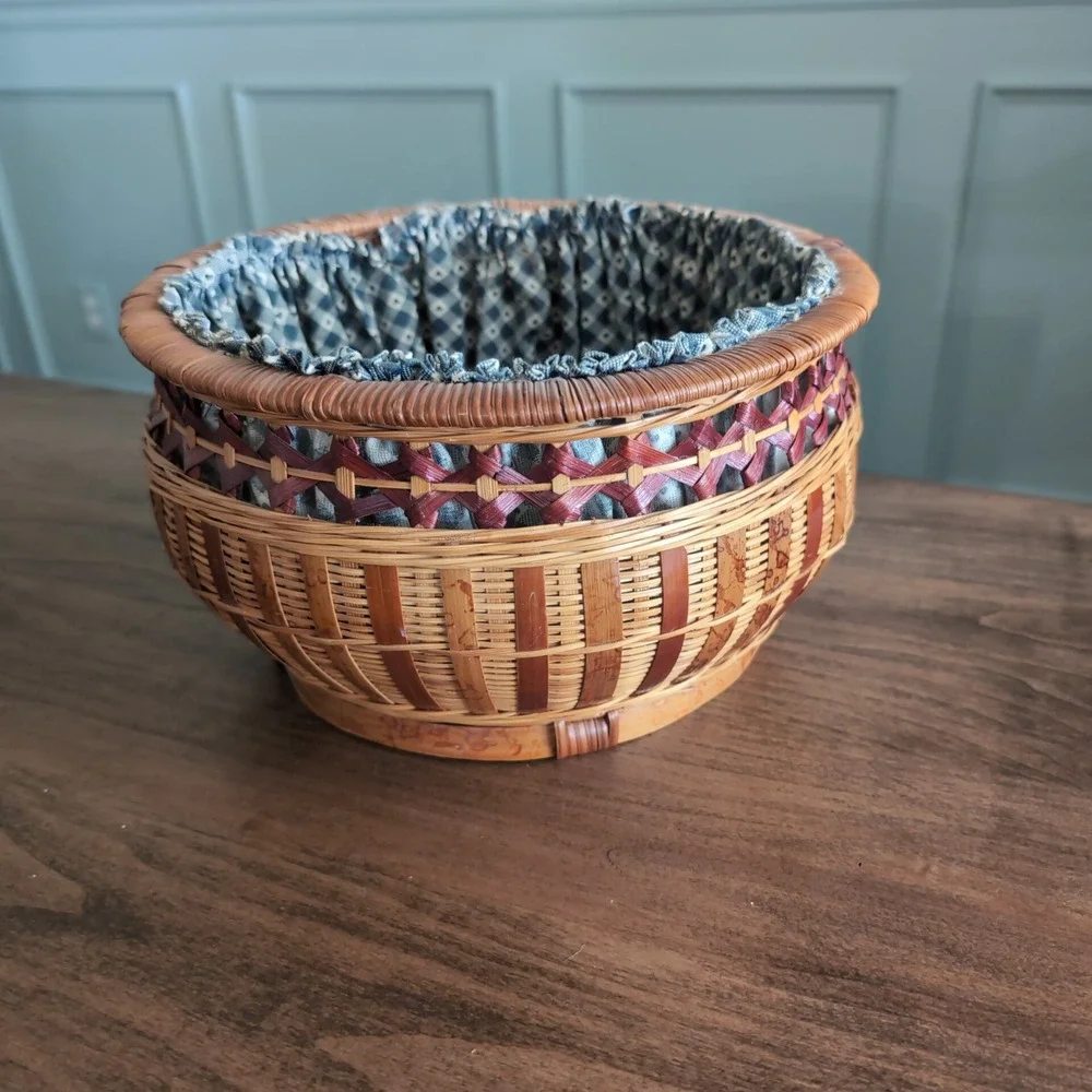 Vintage Lined Hand Woven Bamboo Bowl‎ Basket Round Decorative Wicker Bamboo